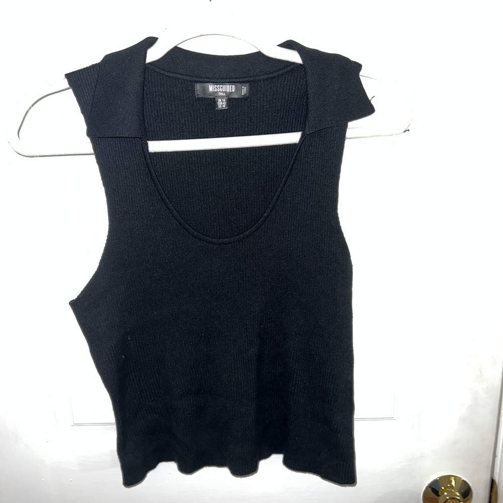Scoop neck tank top